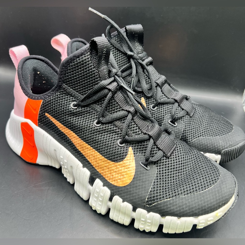 Nike Free Metcon 3 Women’s Black Metallic Cooper Sneakers- Size:13, Pre-Owned